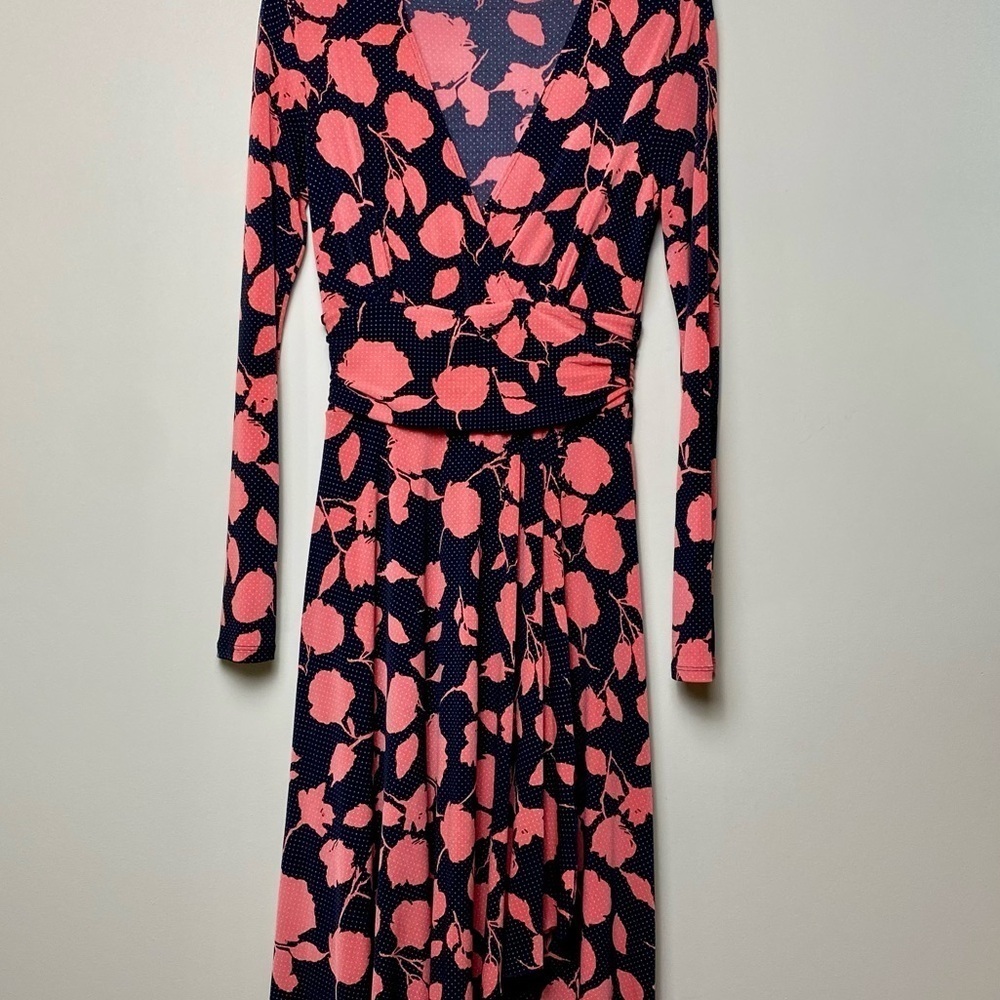 Max and Cleo Long Sleeve Wrap Panel
Draped Black Midi Dress Sz XS
